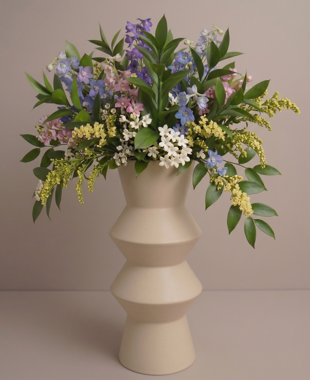 FLORERO LOTO BEIGE